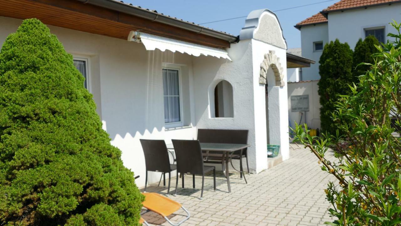 Gaestehaus Fischbach Jois Εξωτερικό φωτογραφία